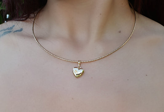 Gold Heart Pendant Necklace